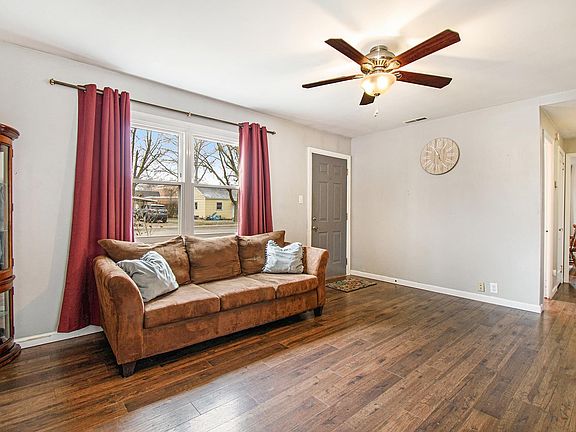 5th image of 166 Joyce Ct