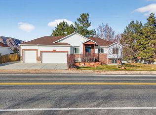 209 E Main St, Henefer, UT 84033