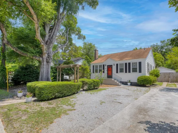 4932 N Rhett Ave, North Charleston, SC 29405