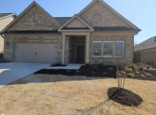 233 Courtyard Ct, Greer, SC 29650
