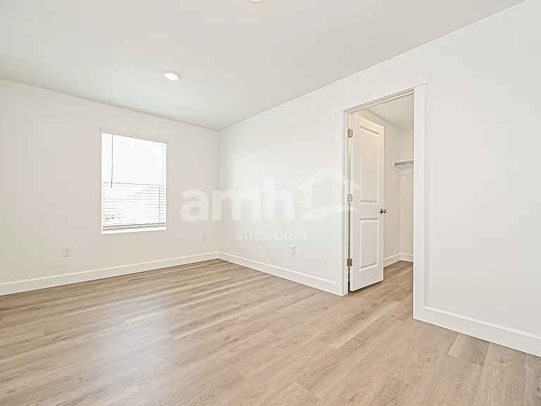 10069 Atchinson Ct — Photo 17