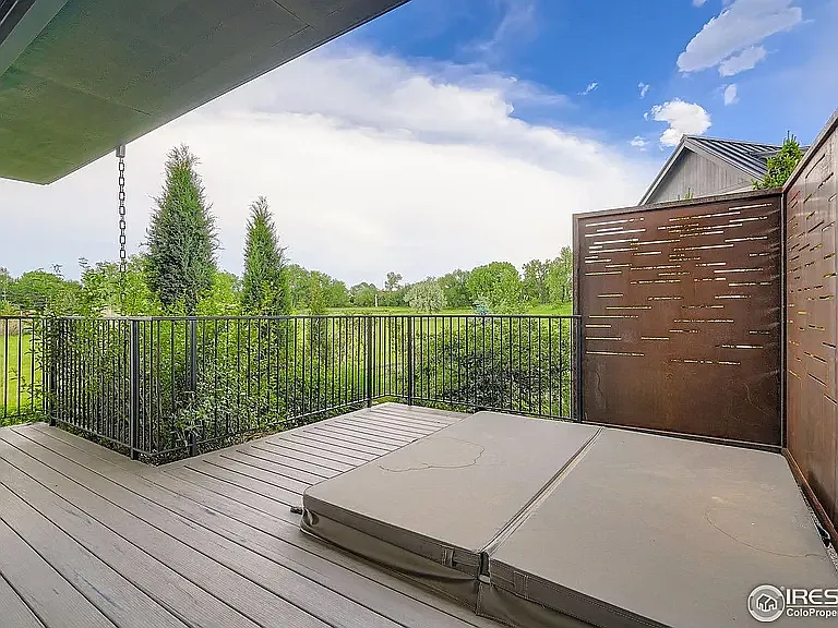 8568 Foxhaven Ct — Photo 7
