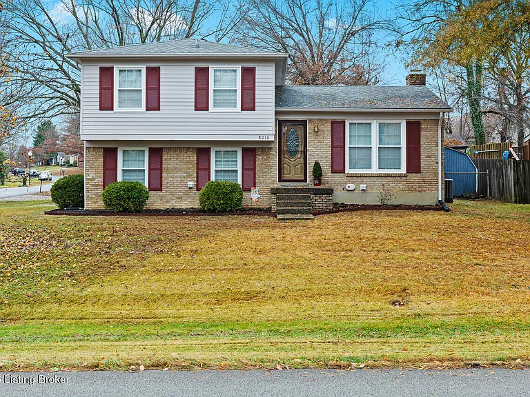 8016 Cortland Dr — Photo 1
