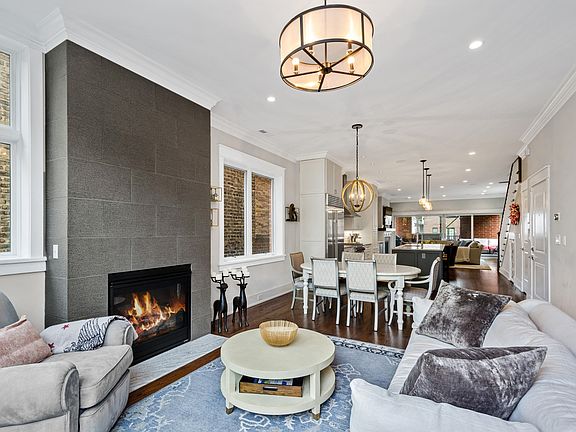4th image of 2715 N Mildred Ave #Penthouse