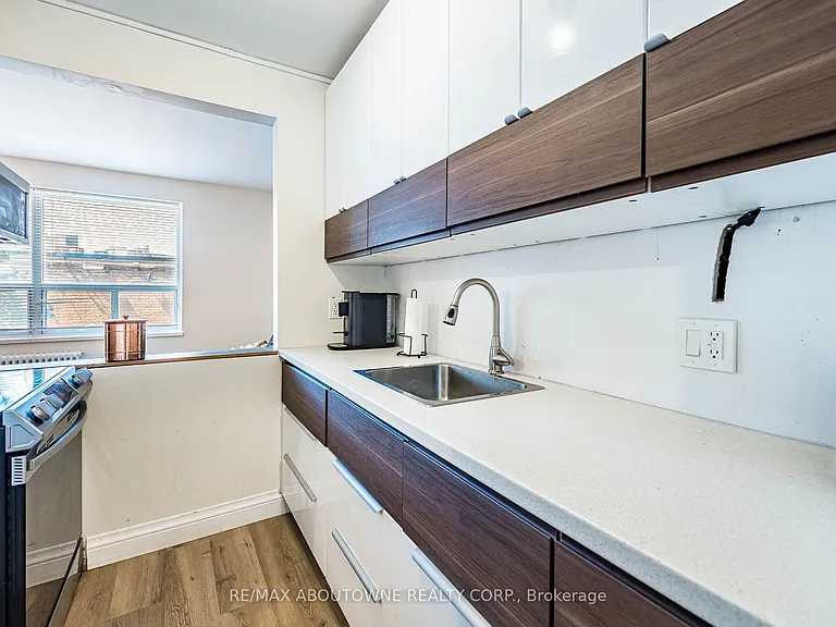 57 Mericourt Rd #203 — Photo 26