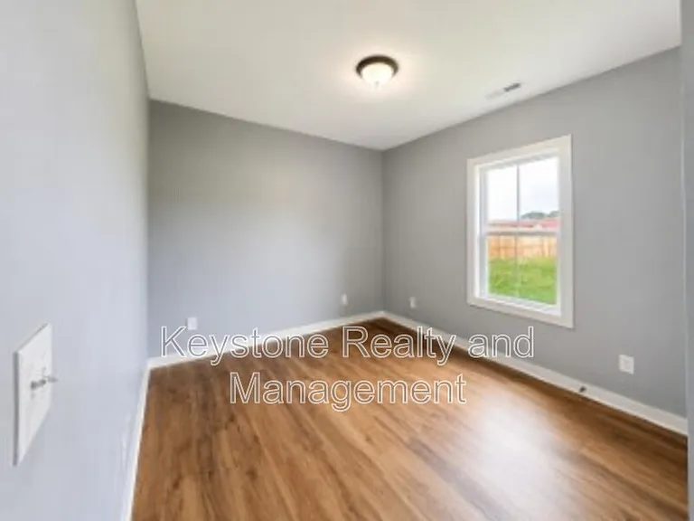 605 Colonette Dr — Photo 9