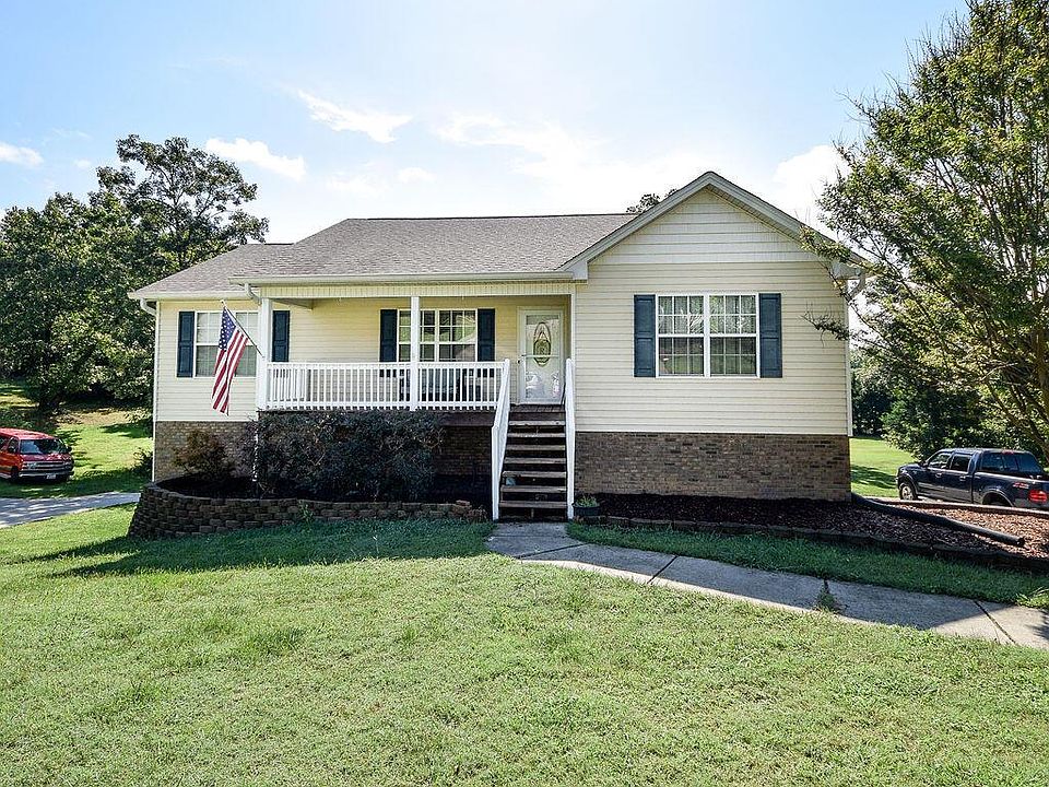 1st image of 268 Farmway Dr SE