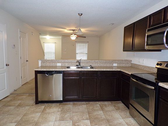 4th image of 130 Glen Cannon Dr