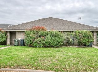 908 Azalea Ct #B, College Station, TX 77840