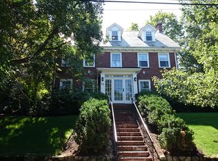 20 Chestnut Hill Ter, Newton, MA 02467