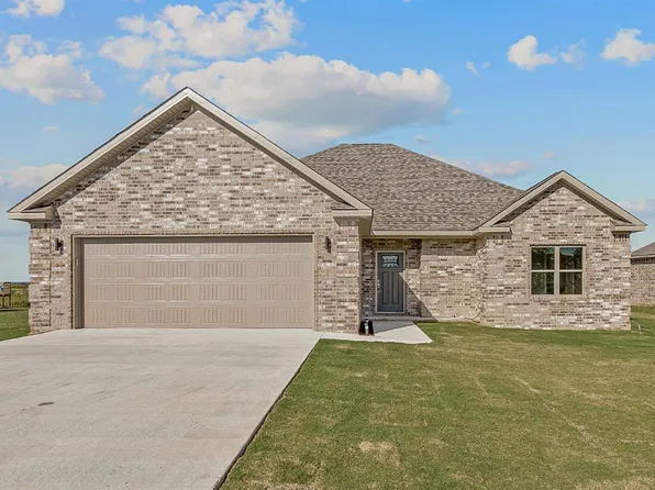 1509 Ryan Dr, Harrisburg, AR 72432