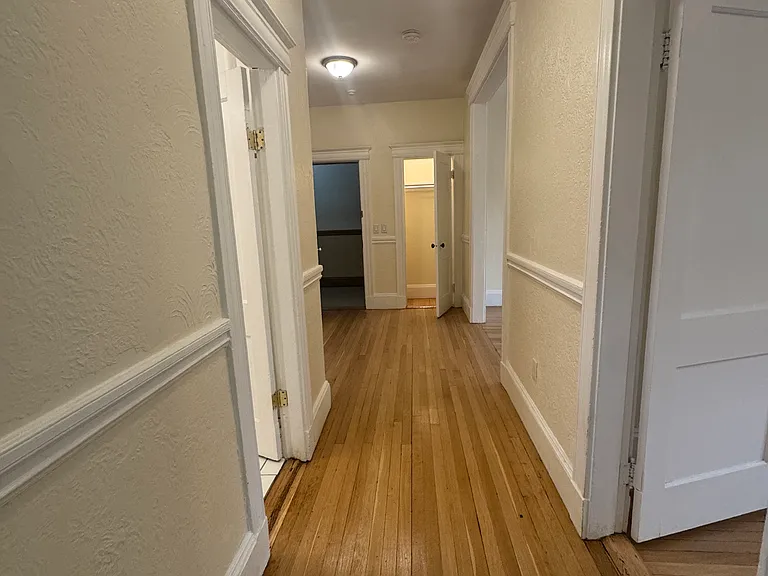 1183 Commonwealth Ave — Photo 12