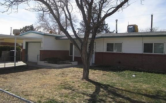 5th image of 725 Claudine St NE