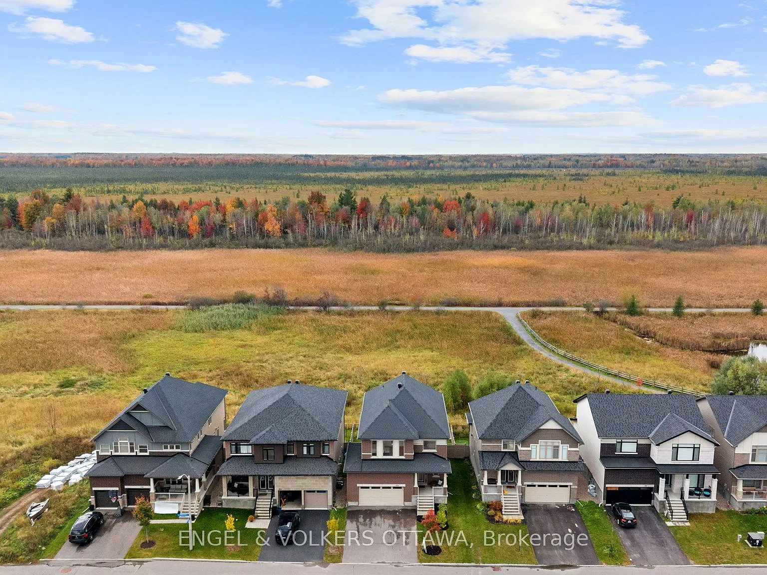 4 bed, $4,250 — Photo 2