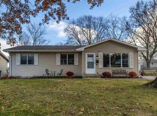 3321 Mount Vernon Dr, Waterloo, IA 50701