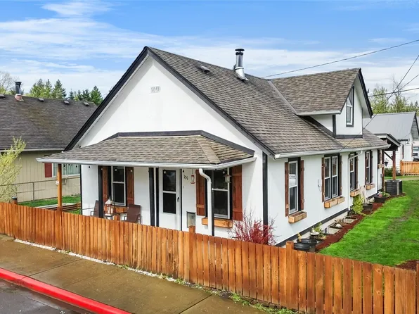 151 Pershing Avenue, Carbonado, WA 98323