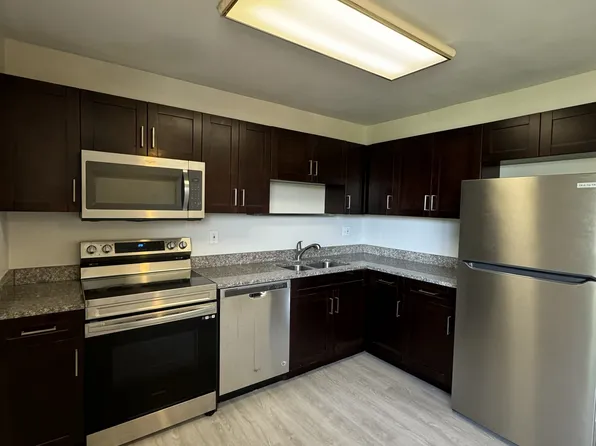 1479 Harford Square Dr, Edgewood, MD 21040