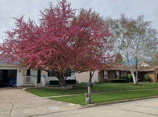 224 Lexington St, Dekalb, IL 60115
