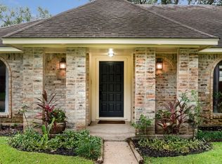 8814 Weymouth Dr, Houston, TX 77031