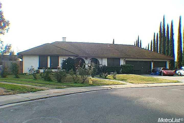 3608 Reich Ln photo 1