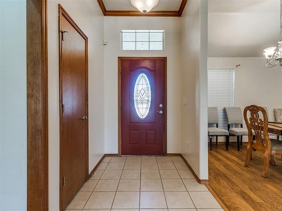 10320 Queensbury Dr, Yukon, OK 73099 | Zillow