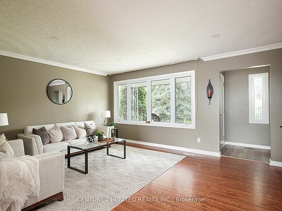 3rd image of 1695 Whittington Dr
