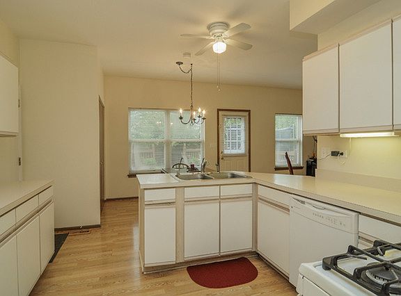 5th image of 508 Dogwood Ct