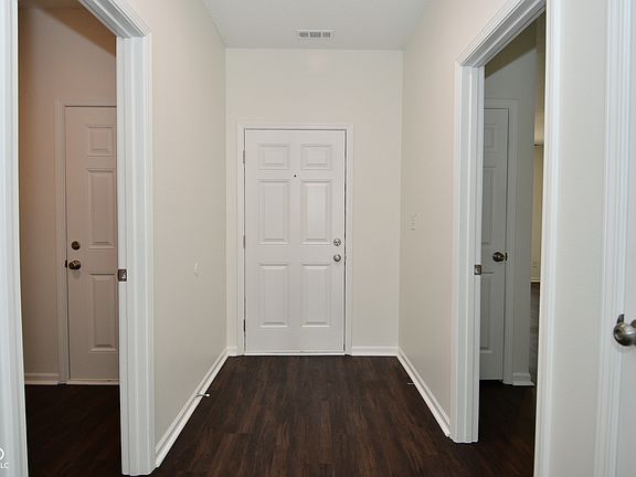 5th image of 9709 Gibbon Ln