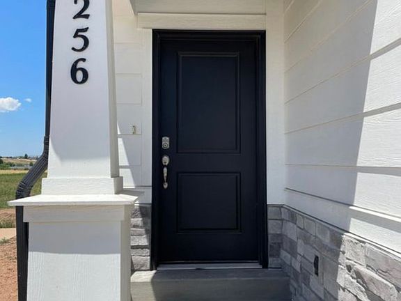 3rd image of 1256 W Hidden Spring Dr