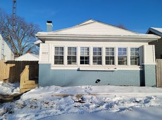 1022 S Twyckenham Dr, South Bend, IN 46615
