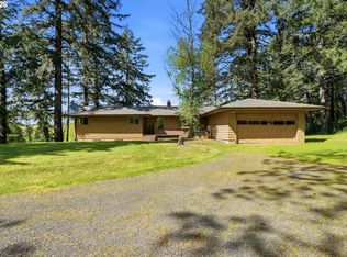 19373 NE Calkins Ln, Newberg, OR 97132