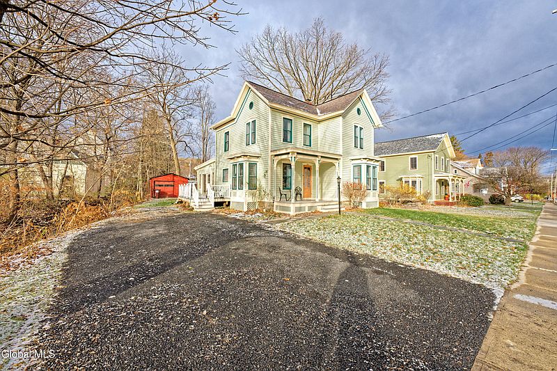 3rd image of 116 Lark Street