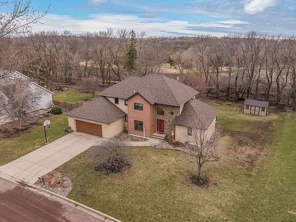 2nd image of 1960 Knollwood Dr
