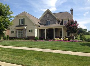 172 McKaymie Ln, Lenoir City, TN 37772