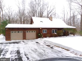 8135 Covered Bridge Rd, Quakertown, PA 18951