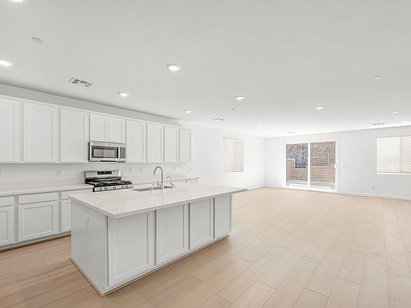 3 web or mls Lennar 1509 Luca Mountain Ln 3