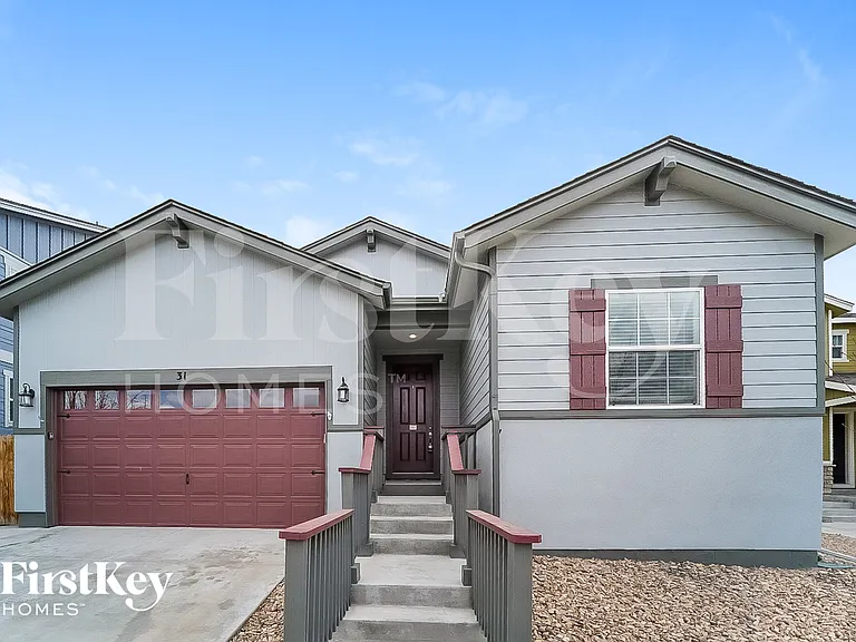 31 Homestead Way — Photo 2