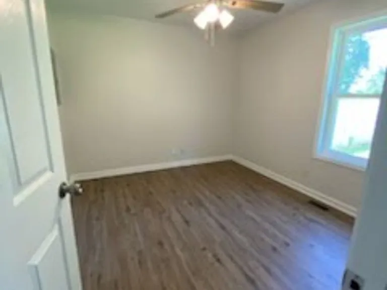 1925 Timberline Cir — Photo 9