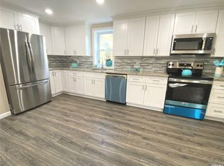 466 Long Island Ave, Medford, NY 11763