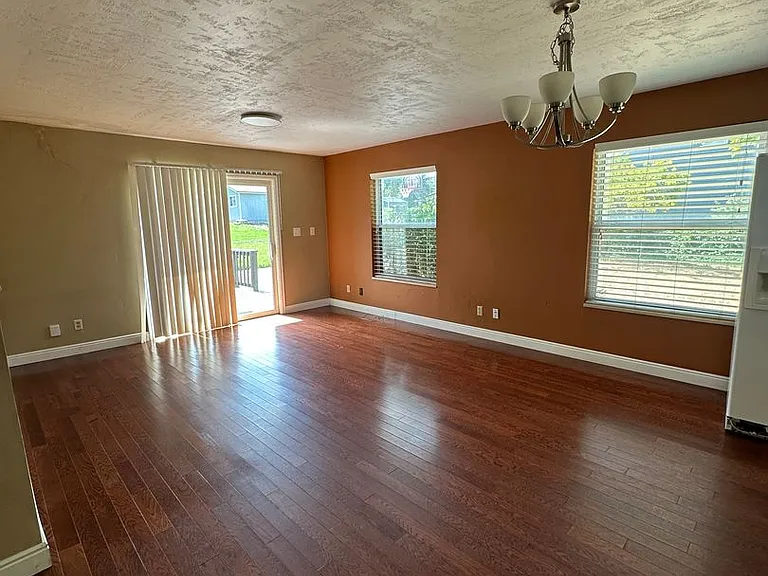 2269 W Skyview Dr — Photo 19
