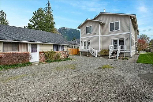 313 Bendigo Blvd N #1 Photo 1