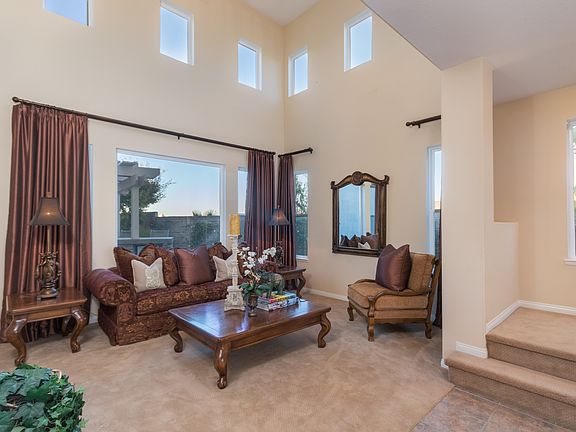 5th image of 20593 Crestline Dr