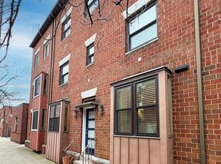 505 S 10th St APT C, Philadelphia, PA 19147