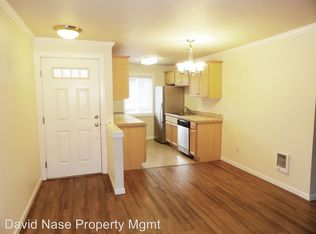 2680 SW 87th Ave APT 11, Portland, OR 97225