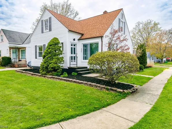 434 E 272nd St, Euclid, OH 44132