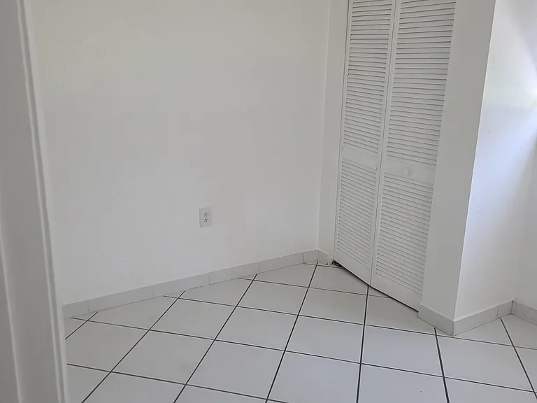 11200 SW 82nd Avenue Rd — Photo 21