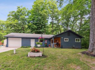 4350 E Arnold Lake Rd, Harrison, MI 48625