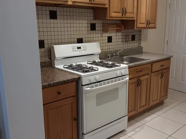 203 8th Street image 8 of 14