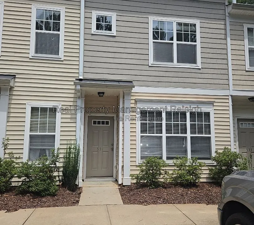 531 Elm Ave