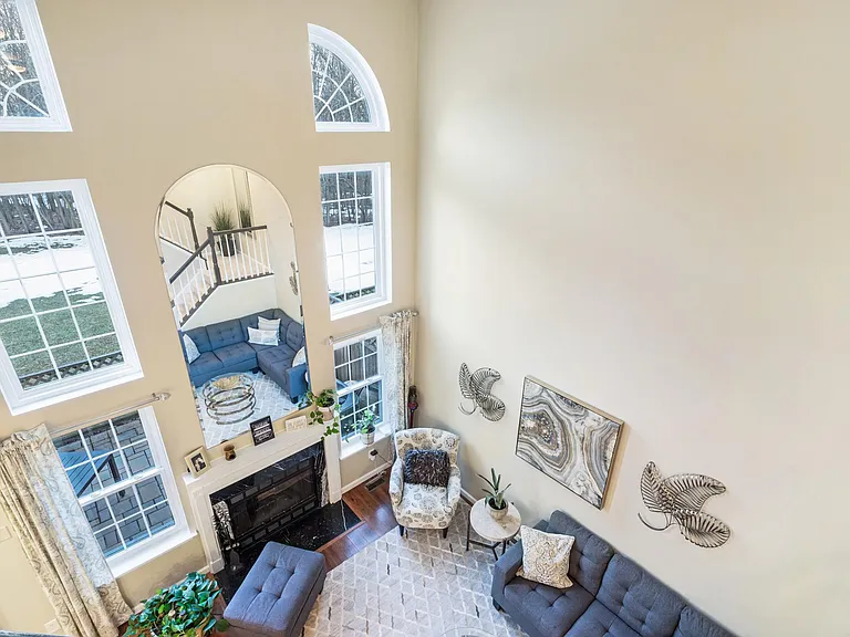 2802 Johnson Cir — Photo 13